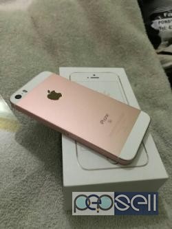 iPhone SE 64GB one month old 0 
