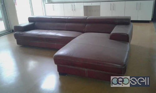 Italia leather Sofa Cleanly Maintained need to Dispose 1 