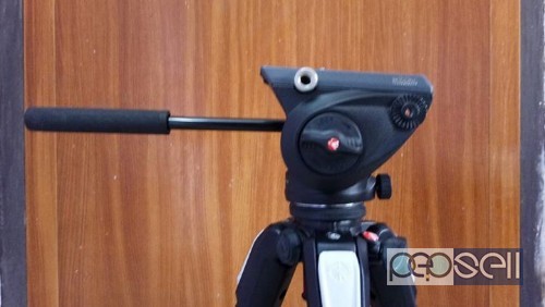 Manfrotto 055 tripod with head 3 