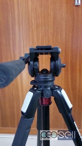 Manfrotto 055 tripod with head 5 