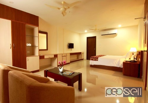 HOTEL ROOMS NEAR  COCHIN AIRPORT &  ATHIRAPPILLY WATER FALLS  CHALAKUDY 3 