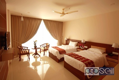 HOTEL ROOMS NEAR  COCHIN AIRPORT &  ATHIRAPPILLY WATER FALLS  CHALAKUDY 4 