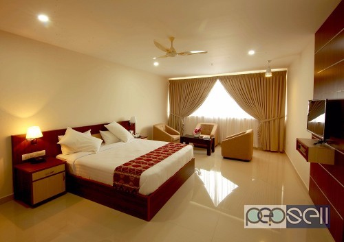 HOTEL ROOMS NEAR  COCHIN AIRPORT &  ATHIRAPPILLY WATER FALLS  CHALAKUDY 5 
