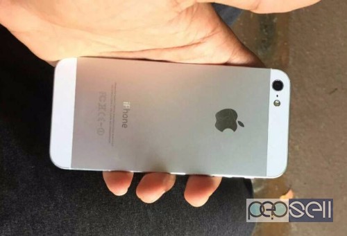 iPhone 5 Perfect Condition for sale at Balussery Kozhikode 0 