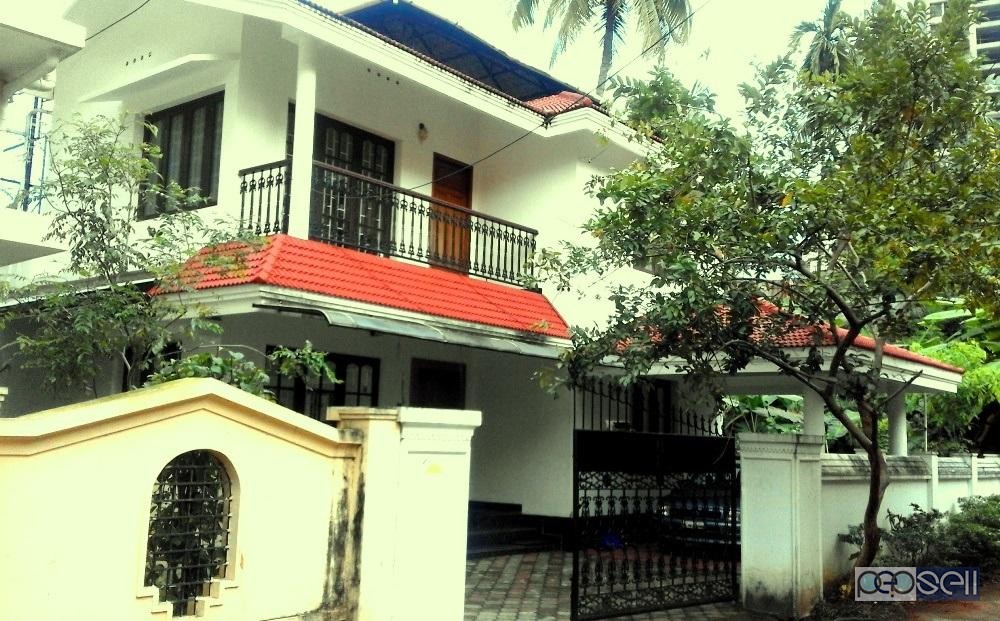 3BHK House in 4.7 Cents at Vazhakkala for 1.10Cr 0 