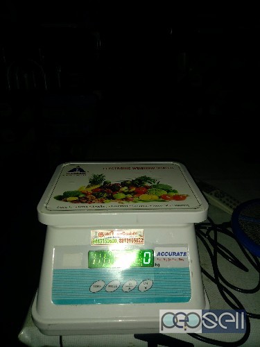 15kg New table top scales.green display.low price. 1 