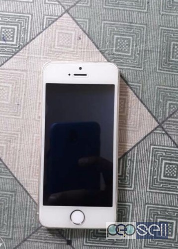 Apple iPhone 5 s for sale at Kozhikode 1 
