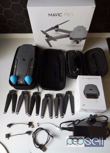 DJI Mavic Pro Quadcopter Drone w/ Camera & Wi-Fi + Virtual Reality Experience Bundle 0 