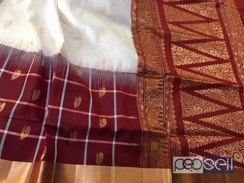 elegant gadwal soft silk sarees with check border and rich pallu, blouse as pallu color with zari border  0 