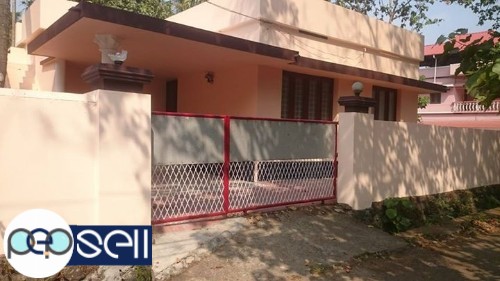 4.5 cent 2 bhk house for sale in Eroor 0 