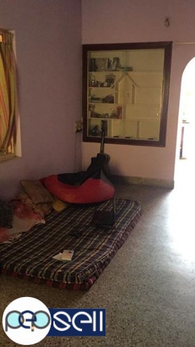 Single room in 2bhk flat for rent 0 