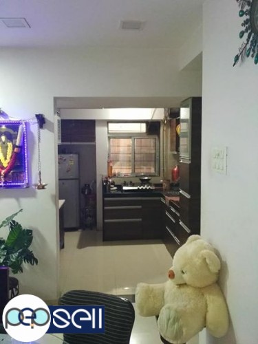 Urgent Sale 2Bhk fully furnished flat at Thane next to Viviana mall with covered car 0 