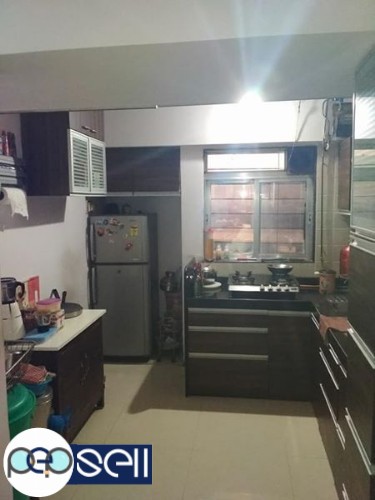 Urgent Sale 2Bhk fully furnished flat at Thane next to Viviana mall with covered car 1 