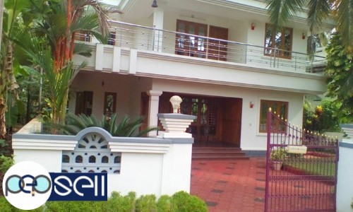 2200 sqft house for sale in Thrissur 1.20 crore 0 