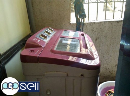 Godrej semi automatic washing machine 1 