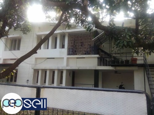 10 CENT OLD HOUSE FOR SALE EDAPPALLY CHANGAMPUZHA PARK 2 