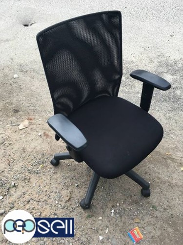 Featherlite exective chairs 1 