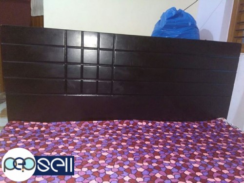 King size bed for urgent sale 4 