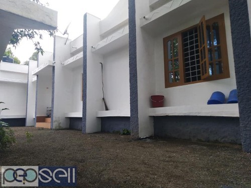 44 cent plot with 5 bedroom house for sale at Vechoochira 1 