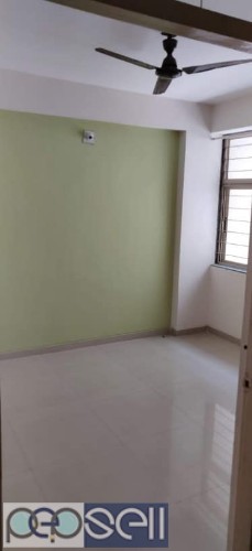 Flat for rent 2/3BHK semi furnished/fully furnished 3 