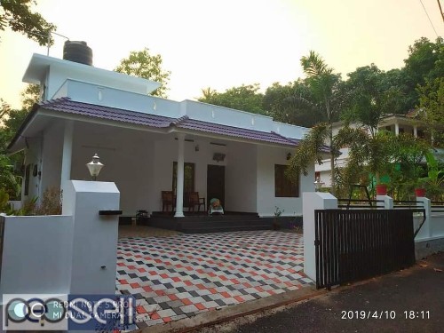 House for sale in Kottayam, manjoor.. 2 