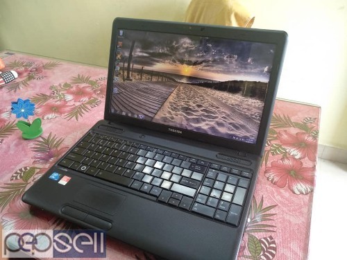 Toshiba satellite C660 laptop with Radeon premium graphics 1 