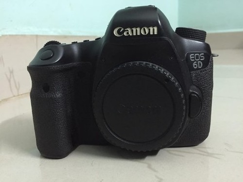 Canon EOS 6D body only for sale at North Parur 0 