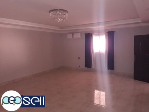 Villa or room available for rent at Dubai 0 