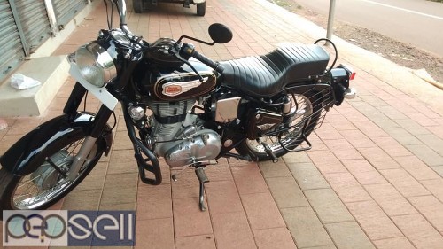 Royal Enfield standard 350 Showroom condition. No scratches 0 