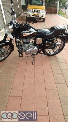 Royal Enfield standard 350 Showroom condition. No scratches 3 