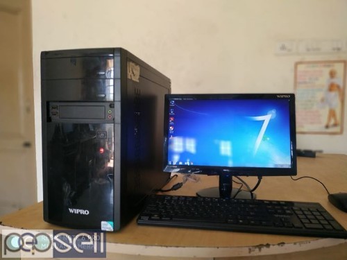 Used Branded Computer For Sale with Slim 15" Lcd. Rate: 5750/- Each Set. 1 