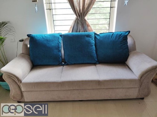 3 + 2 sofa set with 5 cushions for sale 0 