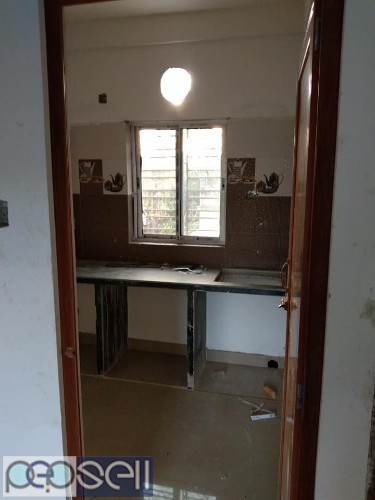 2bhk spacious flat in Tollygunj. 5mims from metro station. 3 