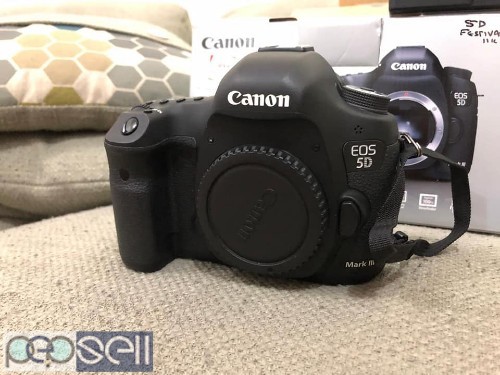 Canon 5d mark4 Less used for sale at Ernakulam 2 