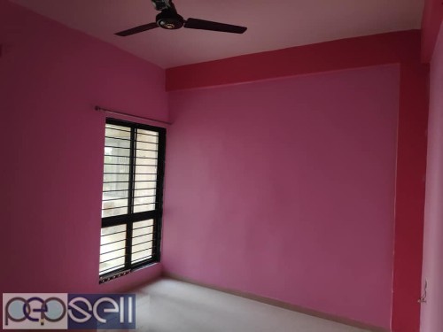 2 bhk Flat for rent is available with sharing for bachelor's 5 