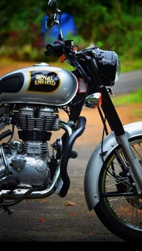 Royal Enfield classic 2017 model for sale at Muvattupuzha 1 