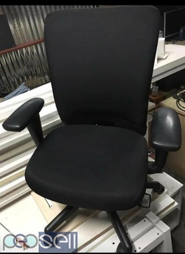 Haworth refurbished chairs in excellent condition 1 