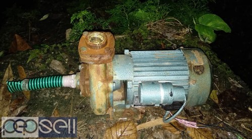 V Guard water pump 1HP 5 day use only for sale 3 