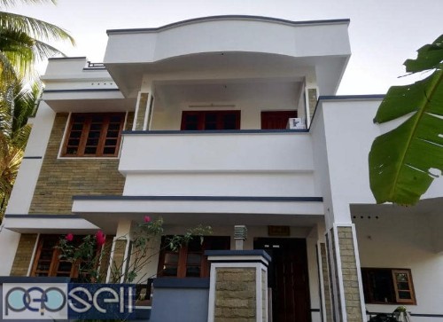 House for sale in aluva 0 