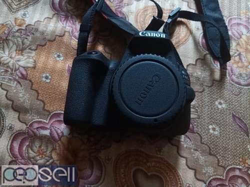 Canon 200d kit 1.4 year old for sale 0 