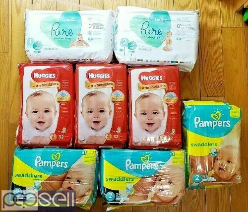 Disposable Pampers Baby Diapers 4 