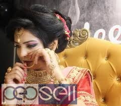 Get Beautiful Eyes | Eye Makeup Artist in Delhi - FleekYou 1 