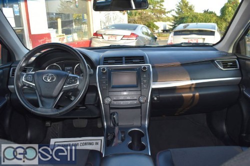 2016 Toyota Camry SE  1 